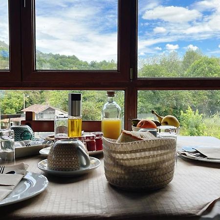 Hotel Avelina Onís Zewnętrze zdjęcie