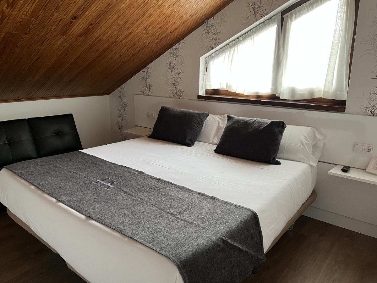 Hotel Avelina Onís Zewnętrze zdjęcie