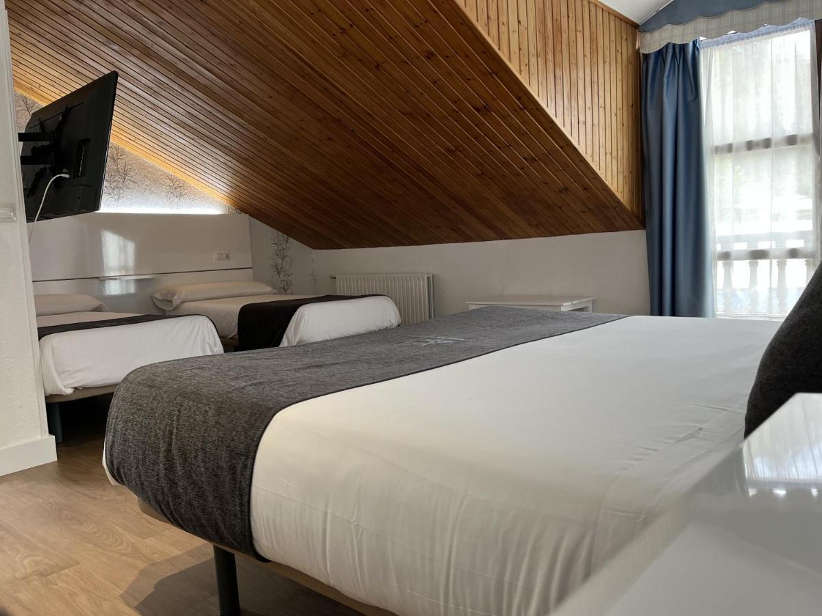 Hotel Avelina Onís Zewnętrze zdjęcie