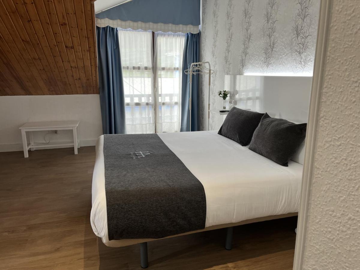 Hotel Avelina Onís Zewnętrze zdjęcie