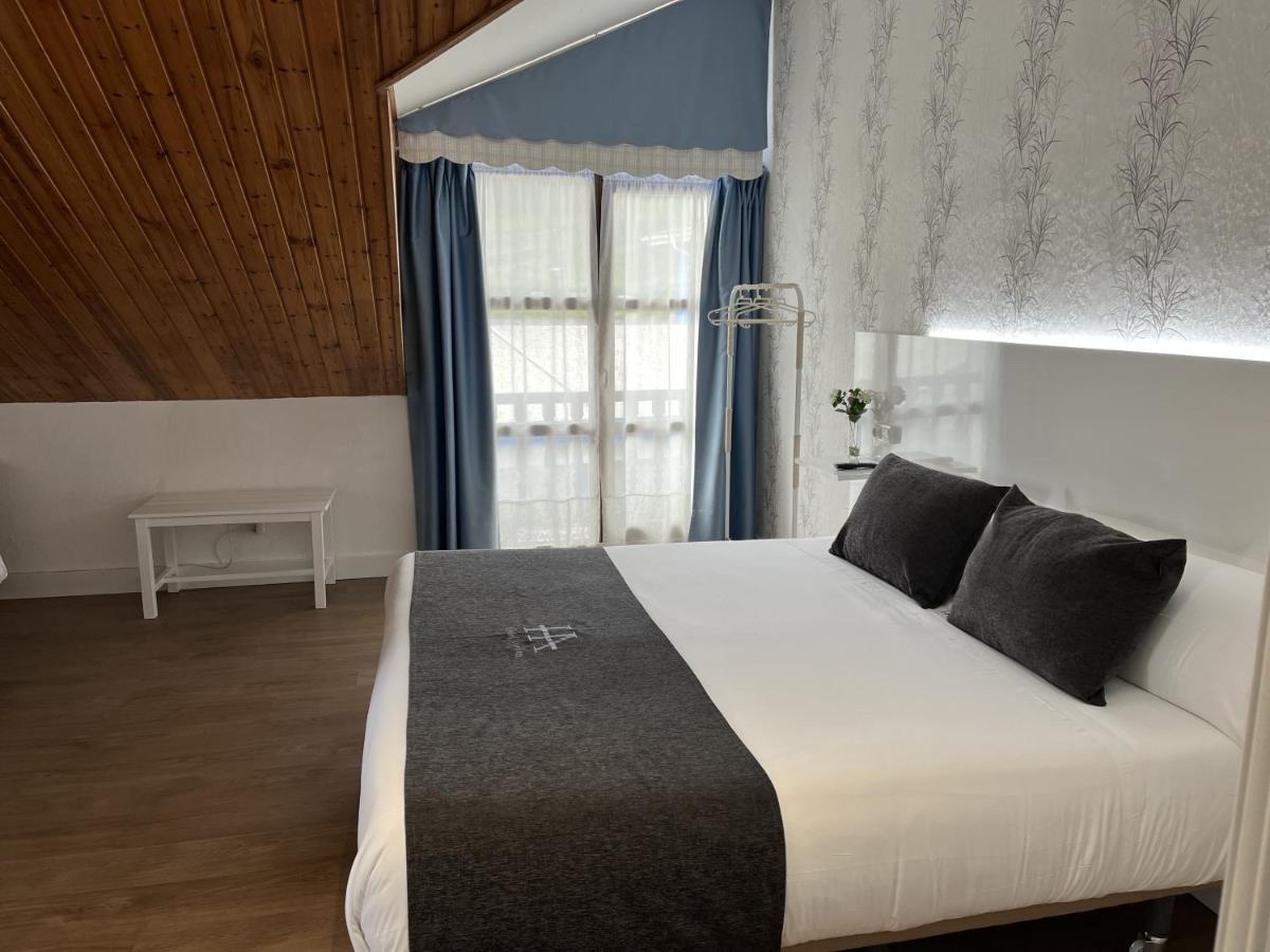 Hotel Avelina Onís Zewnętrze zdjęcie
